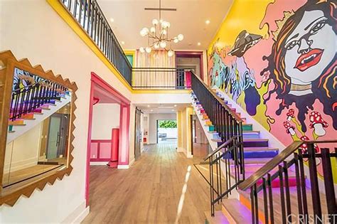 Bella Thorne Selling Hot Pink House For 255 Million