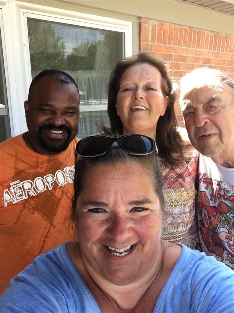 Walt Hendrickson's Instagram, Twitter & Facebook on IDCrawl