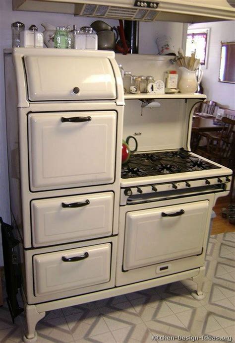 pin by noel hinkle godwin on vintage style vintage kitchen appliances retro kitchen vintage