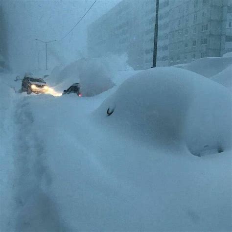 Russias Coldest City Gets Two Months Worth Of Snow In Just 5 Days And