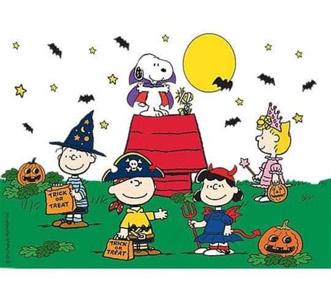 Charlie Brown Peanuts Peanuts Gang Peanuts Comics Halloween Trick Or