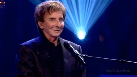 Barry Manilow Says He Kept His Sexuality Secret For Fans