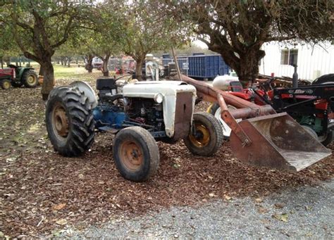 Ford 4000 Tractor Loader For Sale