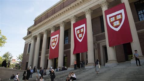 Harvard Conheça A Mais Prestigiada Universidade Dos Estados Unidos