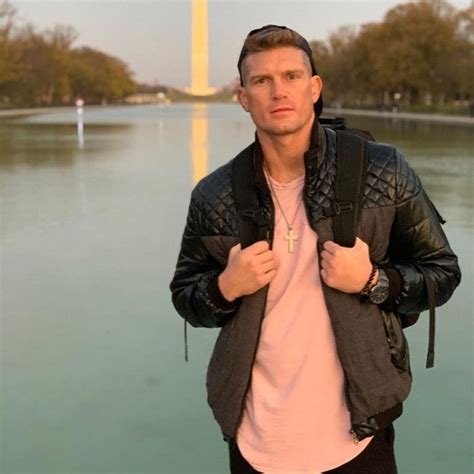 Stephen Thompson Fighter Height Weight Age Body Statistics