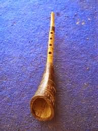 Alat musik tifa ini merupakan sejenis alat musik pukul yang terbuat dari kayu dan berbentuk tabung. Alat Musik dan Gambar Alat Musik Tradisional dari Setiap ...