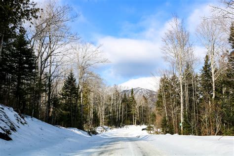 A Winter Hike In The Maine Huts And Trails In Carrabassett Maine