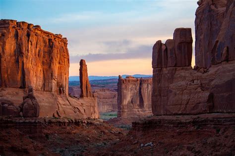 Lets See Whats Out There — Earthpictureshere Sunrise At Arches