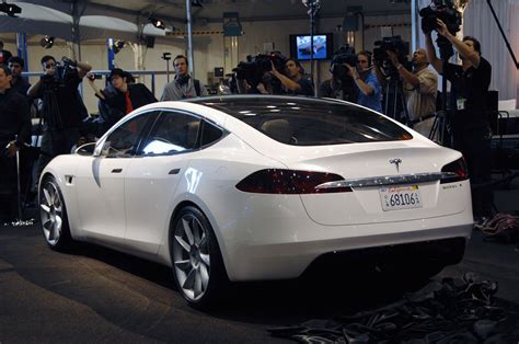 Aug 16, 2021 · 2021 tesla model s electric. Tesla Model S - It's Alive! Official Images