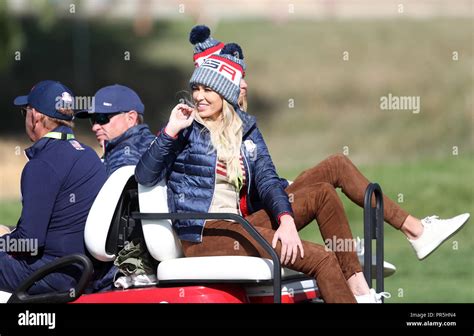 Paulina Gretzky Hi Res Stock Photography And Images Alamy