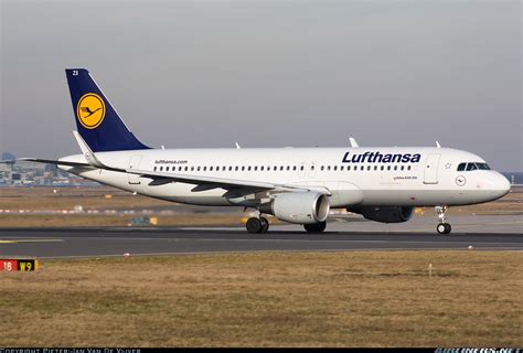 Airbus A320 214 Lufthansa Aviation Photo 2615499