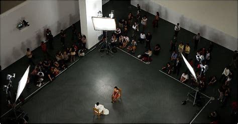Marina Abramovics Silent Sitting At Moma Reaches Finale The New York Times