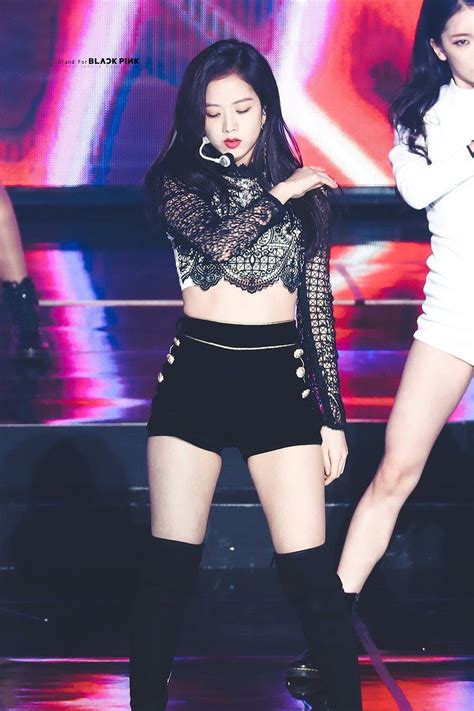 Kim Jisoo Blackpink Abs Blackpink Reborn 2020