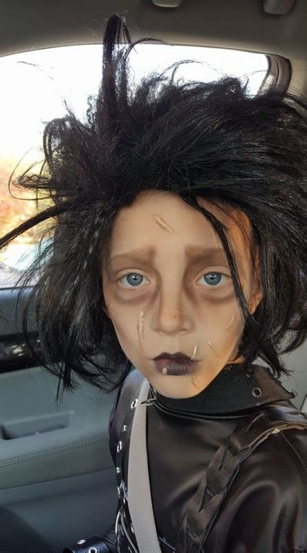 Edward scissorhands diy halloween costume idea. Awesome Homemade Edward Scissorhands Costume for a Child