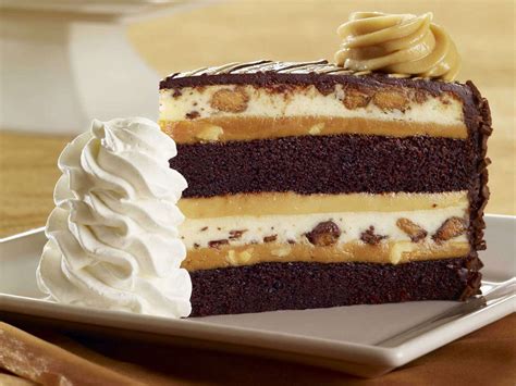 cheesecake factory giving out free slices for halloween