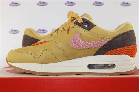 Nike Air Max 1 Wheat Gold Crepe • In Stock At Outsole