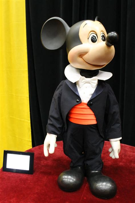 Mickey Animatronic From The Magic Kingdoms Mickey Mouse R Flickr