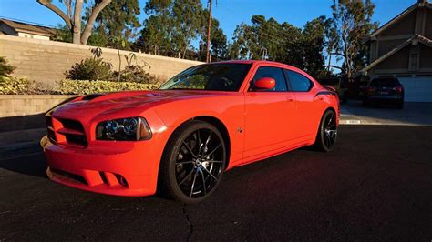 22 Inch Staggered M652 Gloss Black Wmachined Face Wheels On 2009 Dodge