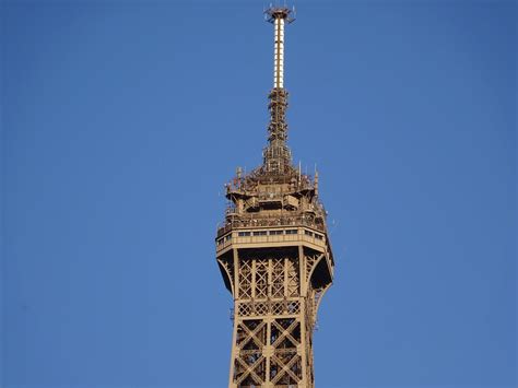 Guide To Visiting The Eiffel Tower In Paris Highlights Tips And Tours