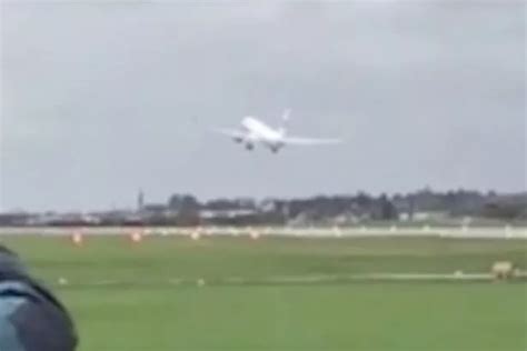 Passengers Left Terrified As Plane Bounces Off Runway And Takes Off Again In Alarming Aborted