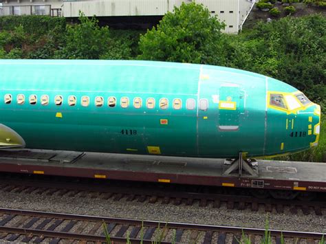 Boeing 737 Fuselage On Bnsf Train Flickr Photo Sharing