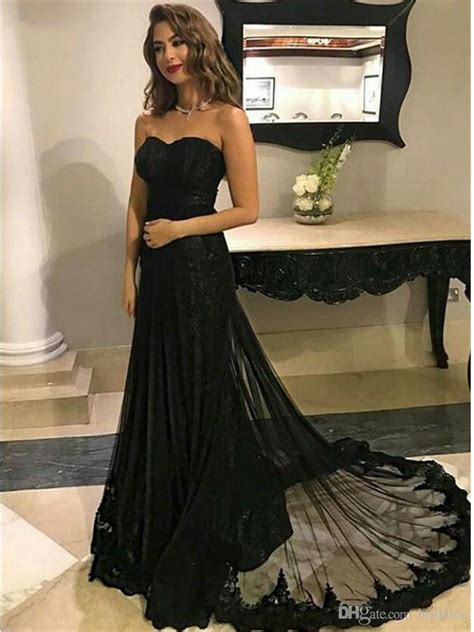 2020 Black Mermaid Evening Dresses Long With Lace Appliques Sweetheart