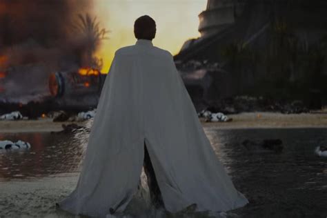 Rogue One Star Wars Director Gareth Edwards Discusses Reshoots And