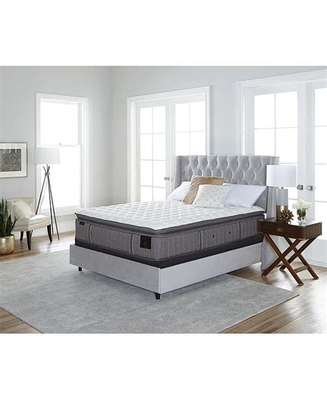 Queen stearns and foster lux estate cassatt luxury ultra plush euro pillow top 16 inch mattress + free $200 visa gift card. Stearns & Foster Estate Palace 15.5'' Luxury Plush Euro ...