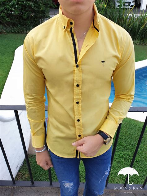 Total 95 Imagen Outfit Combinacion Camisa Amarilla Hombre Abzlocalmx