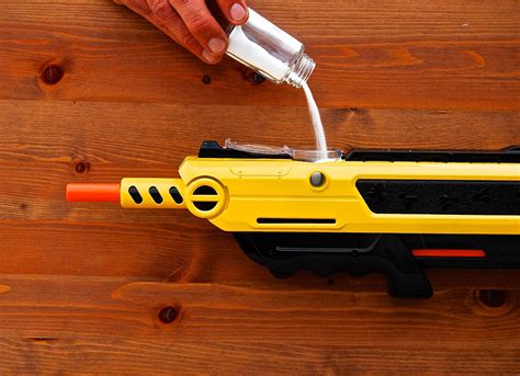 Salt Gun For Flies Bees Stink Bugs Insect Mosquito Bug Using A Salt Ebay