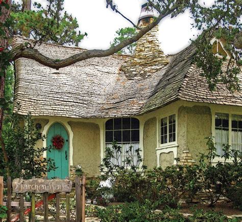 The Fairy Tale Cottages Of Carmel By The Sea Enchanted Living Magazine