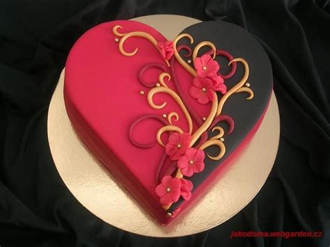 Red And Black Heart — Birthday Cakes Valentine Cake Heart Shaped
