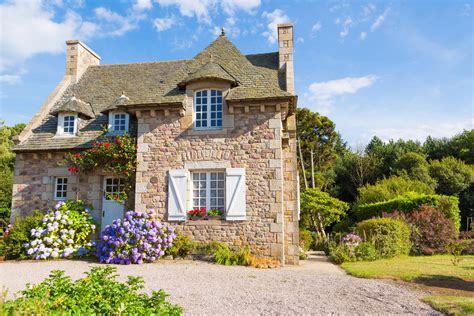 Modern French Cottage House At Its Roots The Style Exudes A Rustic