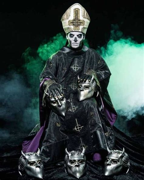 Pin By Shidoshi On Ghost Ghost Papa Ghost And Ghouls Ghost Photos