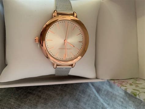 New Laura Ashley Two Tone Rose Gold Mesh Watch Never Been Wore Unwanted