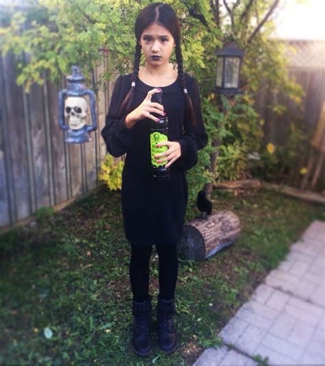 I always wanted to dress up like wednesday addams because it's such an easy costume to pull off and look cool & edgy! DIY Wednesday Addams costume | Wednesday addams costume diy, Wednesday addams costume