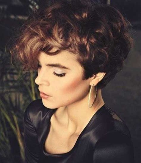 This subreddit is dedicated to any and all with naturally wavy, curly, coily, or kinky locks. 10 Best Very Short Curly Hair