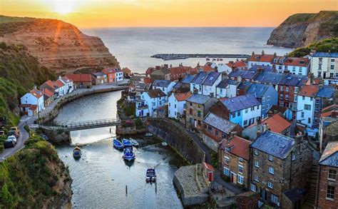 Staithes A Stunning Little Seaside Town Close To Whitby