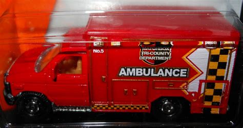 2014 Matchbox 75 Mbx Heroic Rescue Ford E 350 Ambulance Flickr