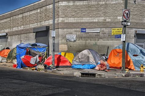 The Debate Over Ethics And Charity Making It Rain On Skid Row Holiday