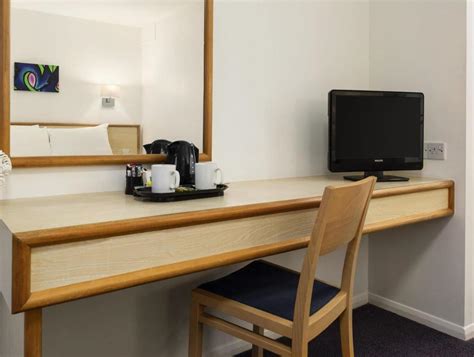 Days Inn By Wyndham Bridgend Cardiff M4 Hotel Deals Photos And Reviews