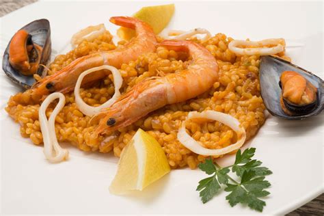 Paella Fácil De Marisco Receta De Karlos Arguiñano Cocina Paso A Paso