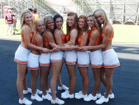 Naked Blonde College Cheerleaders Porno Clips