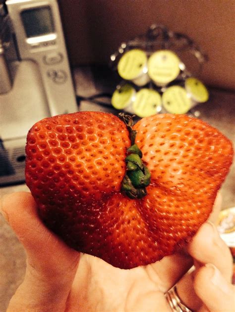 Heart Shaped Strawberry Now Thats A Love Ly Breakfast