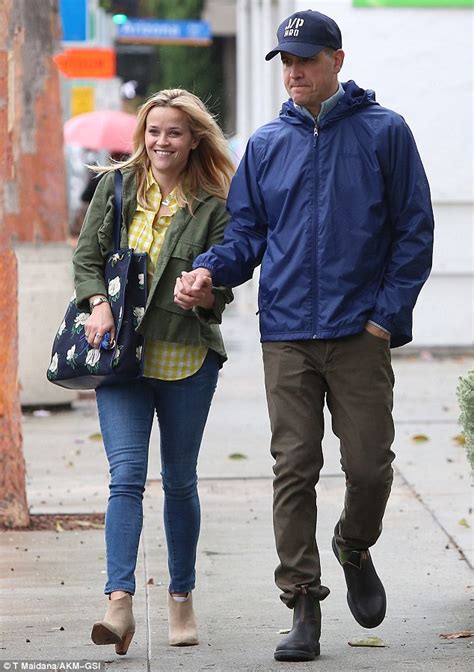 Reese Witherspoon And Husband Walk Hand In Hand During Date In La Daily Mail Online