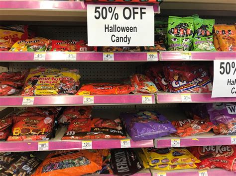 15.05.2021 · christmas chocolates at walgreens : Walgreens: 50% off Halloween Candy & Decor - The Coupon ...