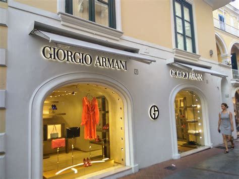 Flickrp23uavbq Shop Of Fashion Label Giorgio Armani