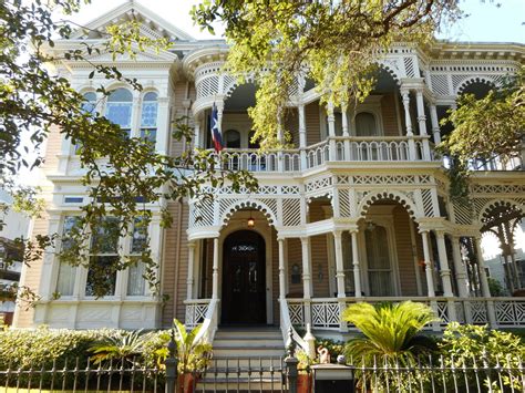 Galveston Historic Tour Unlocks Virtual Treasures Of Island Life