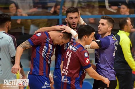 Enrique rafael clavel moreno was born in venezuela , but he later came to mexico to work as a chauffeur for guadalajara cartel boss miguel angel felix. Real, che brivido contro Eboli: Rafael regala la vittoria ...