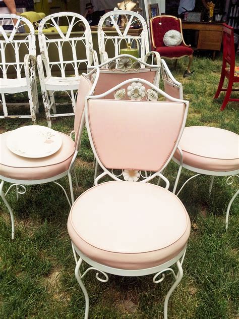 How to buy antique patio furniture? Vintage patio sets at our booth in The Old Glory Antique ...